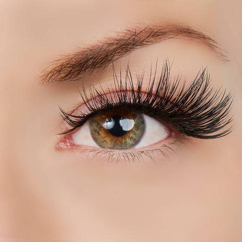 Center of Attention Lash Style